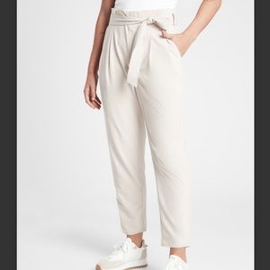 NWT- Athleta - 18 or 20.Skyline Pant II